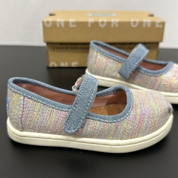 Brand new Toms baby shoes sz 6 - Picture 2 of 5